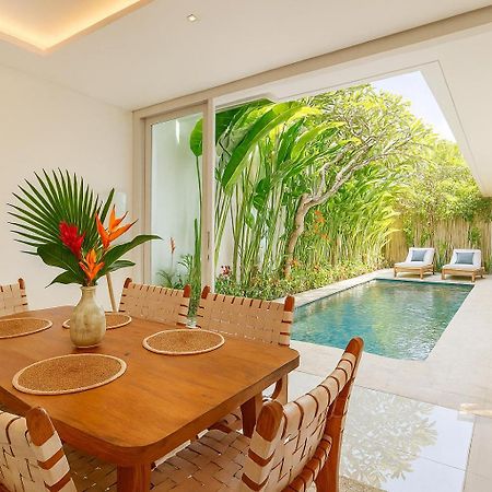 Villa Vana, Sitara Villa Group Seminyak Extérieur photo